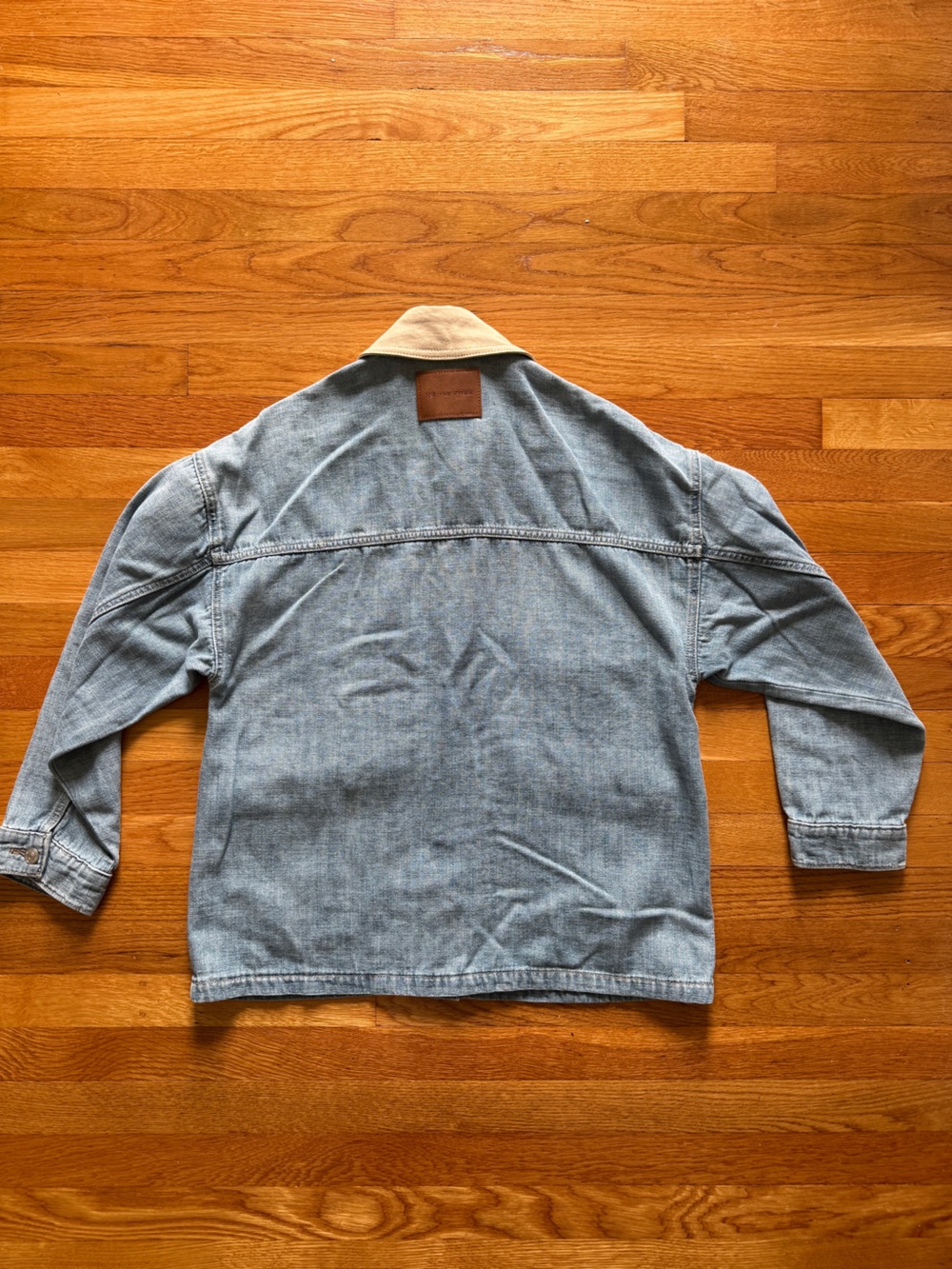 We The Free light blue denim jacket with tan collar - Picture 3 of 3